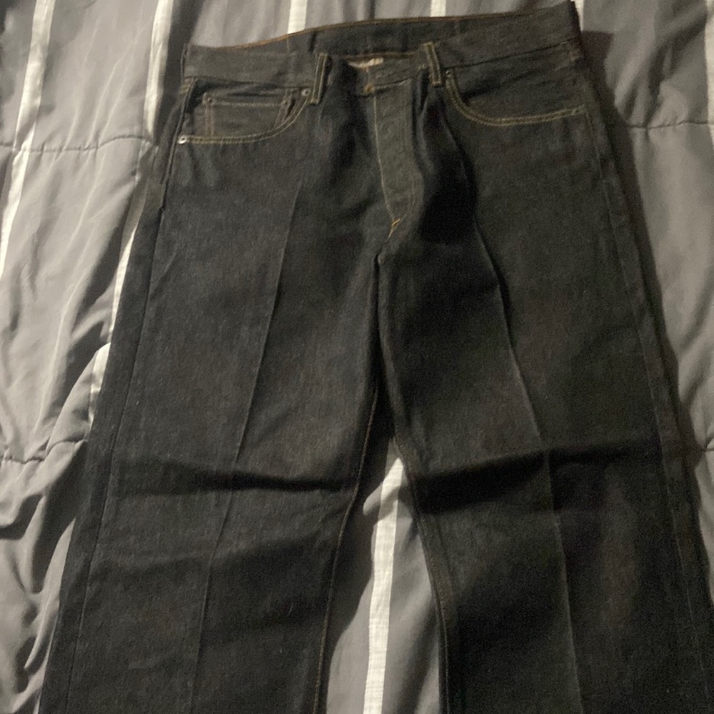Levi’s 501 shrink your fit jeans black